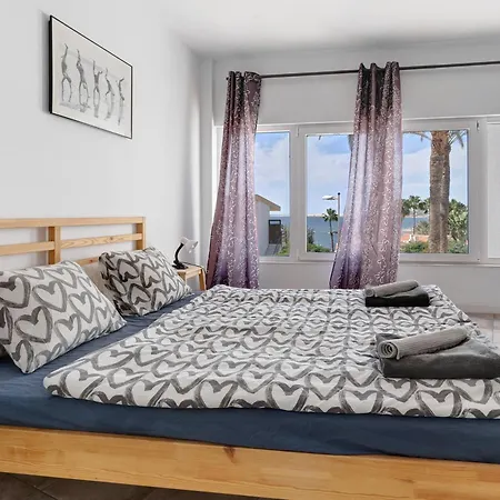 Apartment Flores2